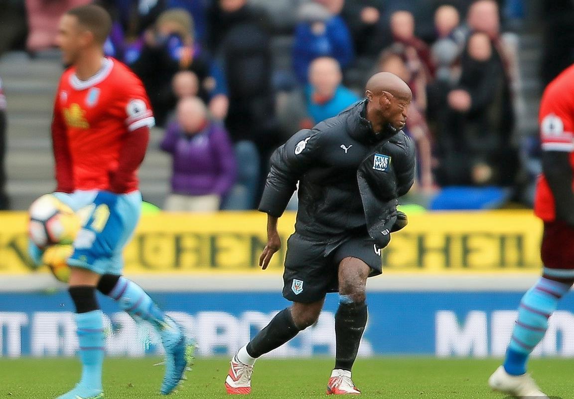 伯恩利保级压力下迎战水晶宫：主队能否抵御客队稳守反击冲击联赛中游位置？